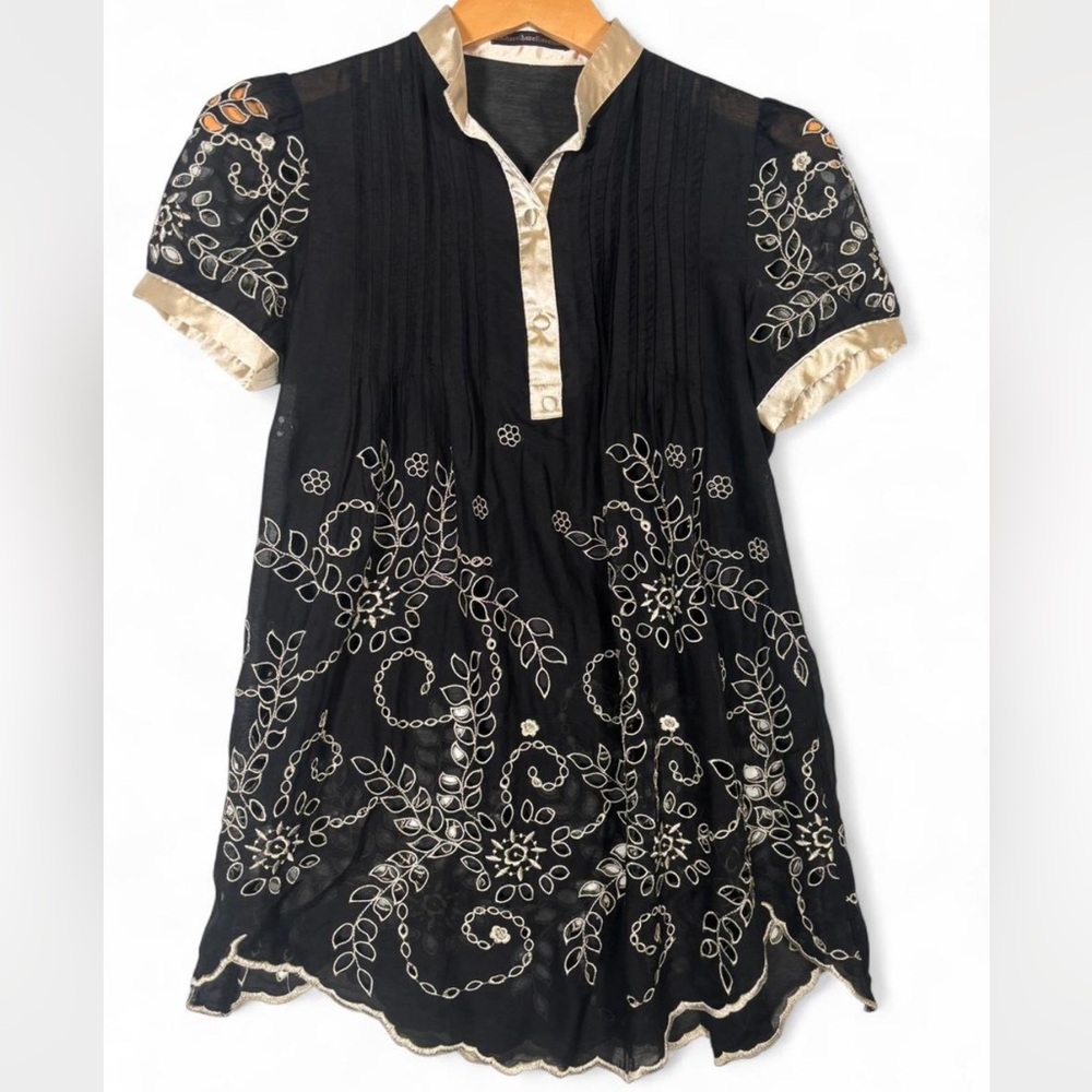Hazel Black Sheer Embroidered Tunic Top Size S